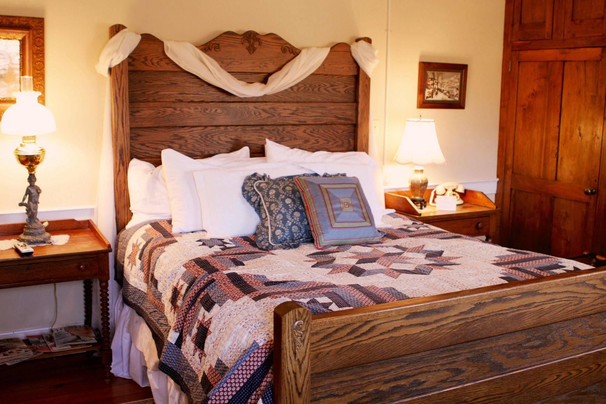 Cave Hill Farm Bed & Breakfast McGaheysville Ngoại thất bức ảnh